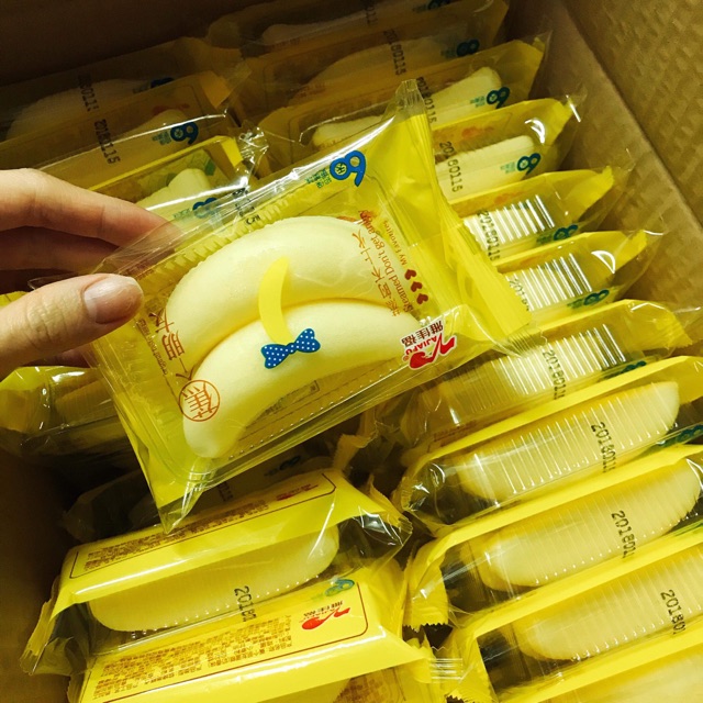 1 thùng bánh chuối 2kg