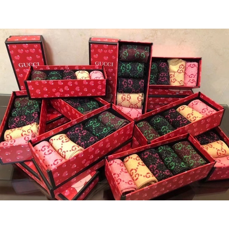 set vớ Gucci 5 đôi ( hàng dư xịn auth)