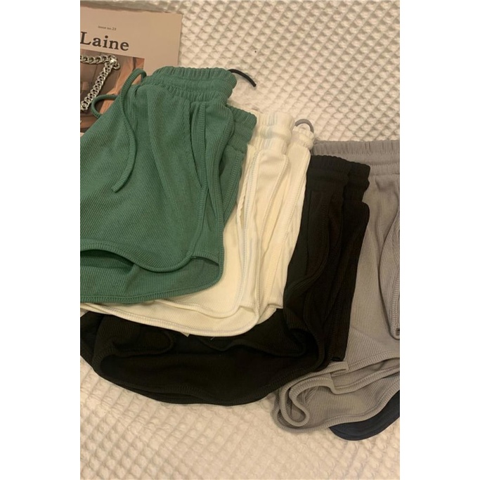 Quần Đùi Thể Thao Phong Cách Hàn Quốc Cho Nữ Dễ Phối Đồ