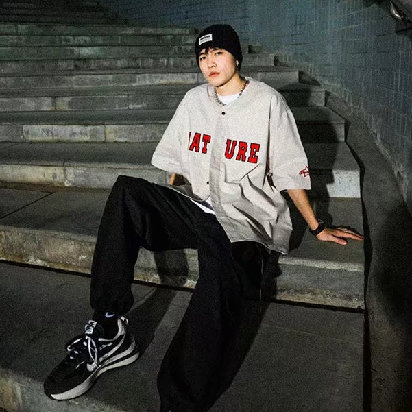 Áo Sơ Mi Nam Ngắn Tay  Cổ Tròn Tay Lỡ In Chữ Phong Cách Nhật Bản Thời Trang Cho Nam simple Áo Phang Nam Ngắn Tay Áo Thun Nữ Dep Áo Dôi