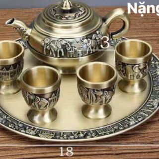 Bộ ấm chén đồng vàng