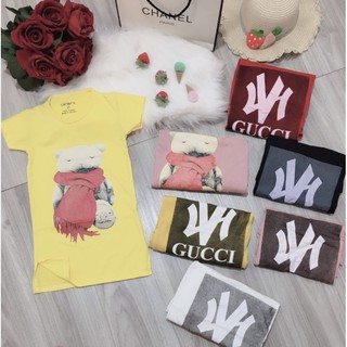 Váy gấu bắc cực cho bé