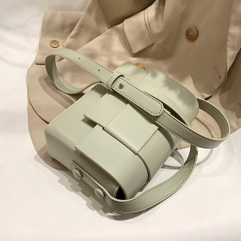 Túi đeo chéo IELGY dáng vuông nhỏ màu sắc đơn giản dễ phối đồ phong cách Hàn Quốc dành cho nữ