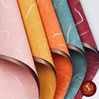 Giấy gói hoa Bóng mờ hai mặt lông vũ 60cm x 60cm 20 tờ