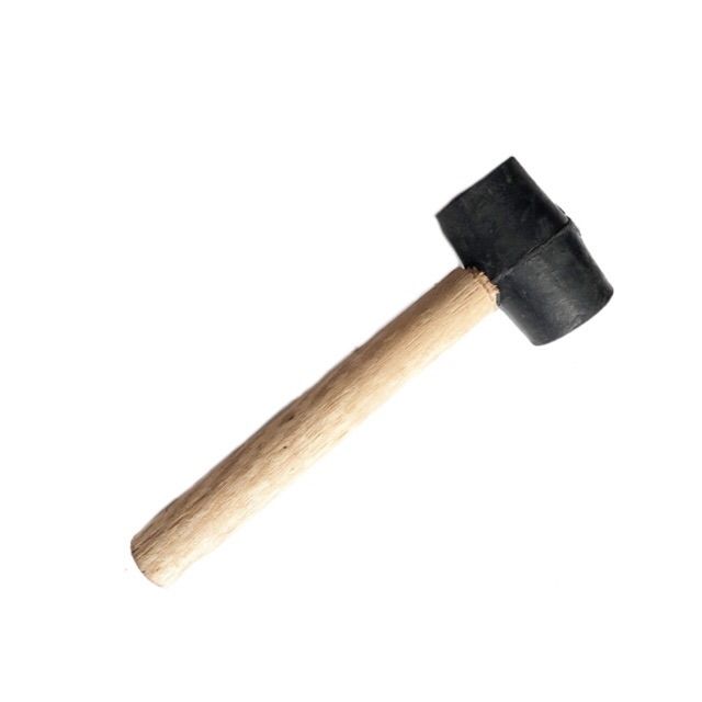 Búa cao su cán gỗ