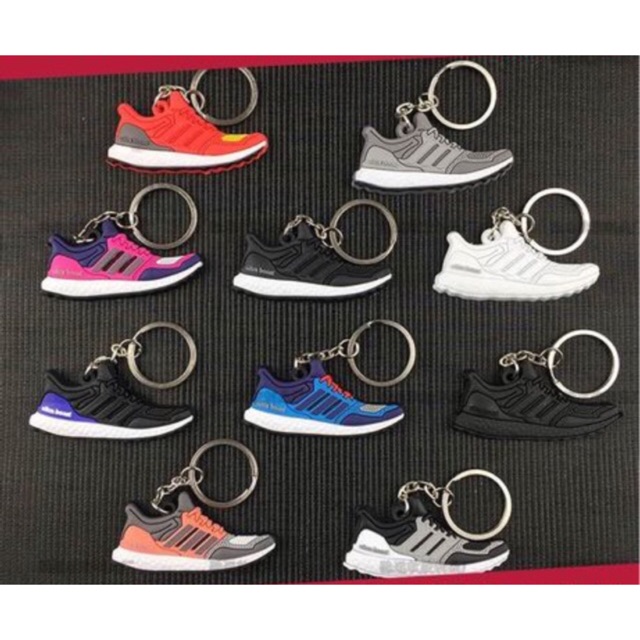Móc Khoá Giày Ultra Boost Nhiều Hình Cá Tính Màu Sắc Mơ House