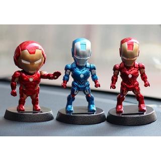 Iron Man Ironman Thu nhỏ Hiển thị xe hơi năng lượng mặt trời