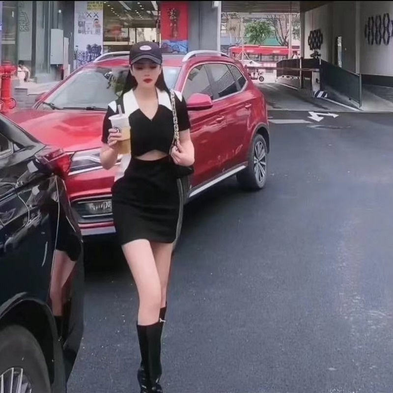 Đầm Ngắn Tay Ôm Eo Hở Eo Thời Trang Cá Tính