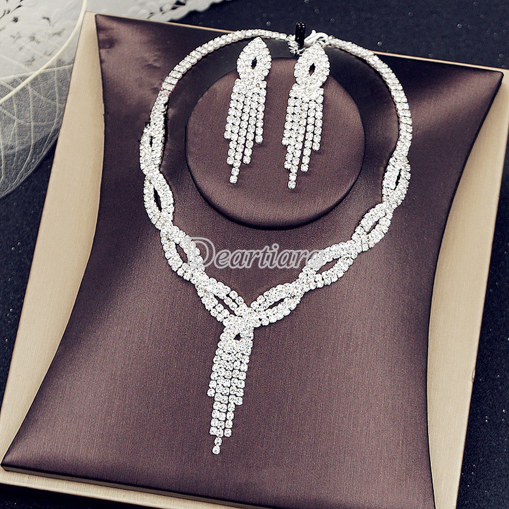 Set Vòng cổ Và Đôi Khuyên Tai Phong Cách Âu Mỹ Thời Trang Sang Trọng Dành Cho Nữ