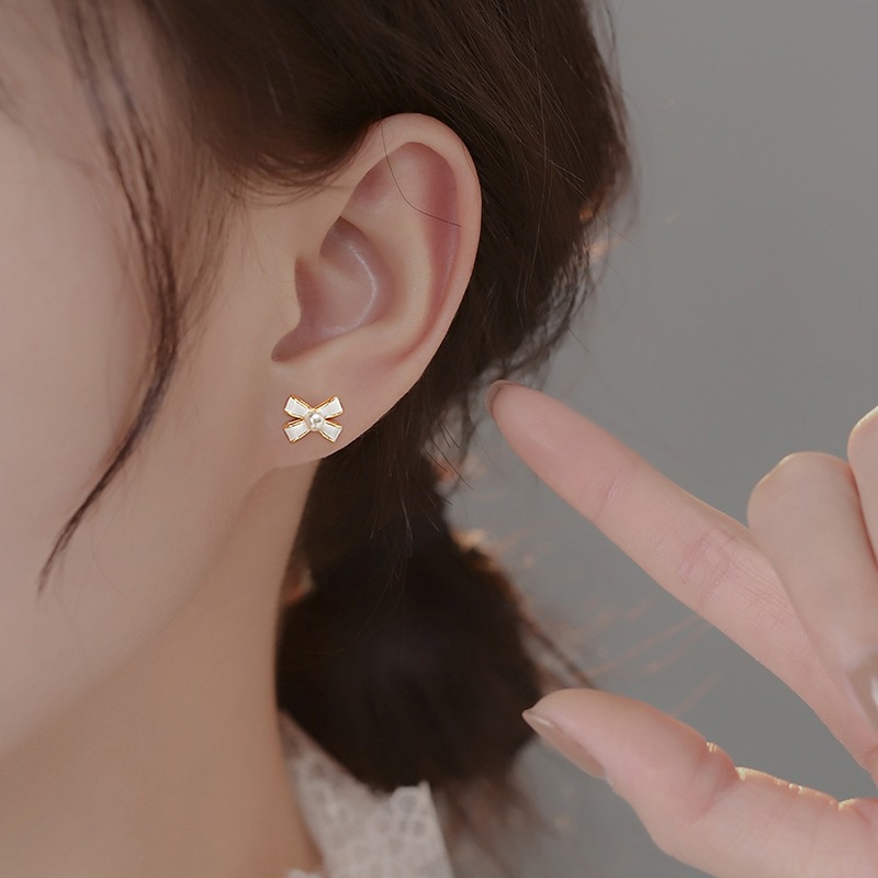 Khuyên Tai Hình Nơ Nhỏ Đơn Giản Dành Cho Nữ