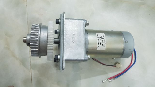 Motor giảm tốc 12V-5A JAPAN