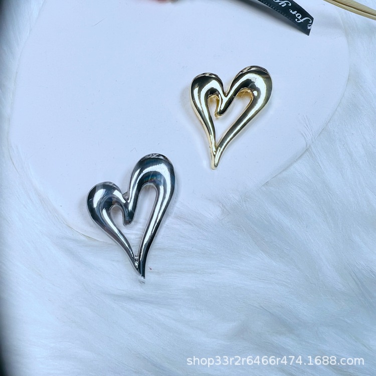 Ghim Cài Áo Kim Loại Hình Trái Tim Phong Cách Pháp Cao Cấp Thời Trang Cho Nữ