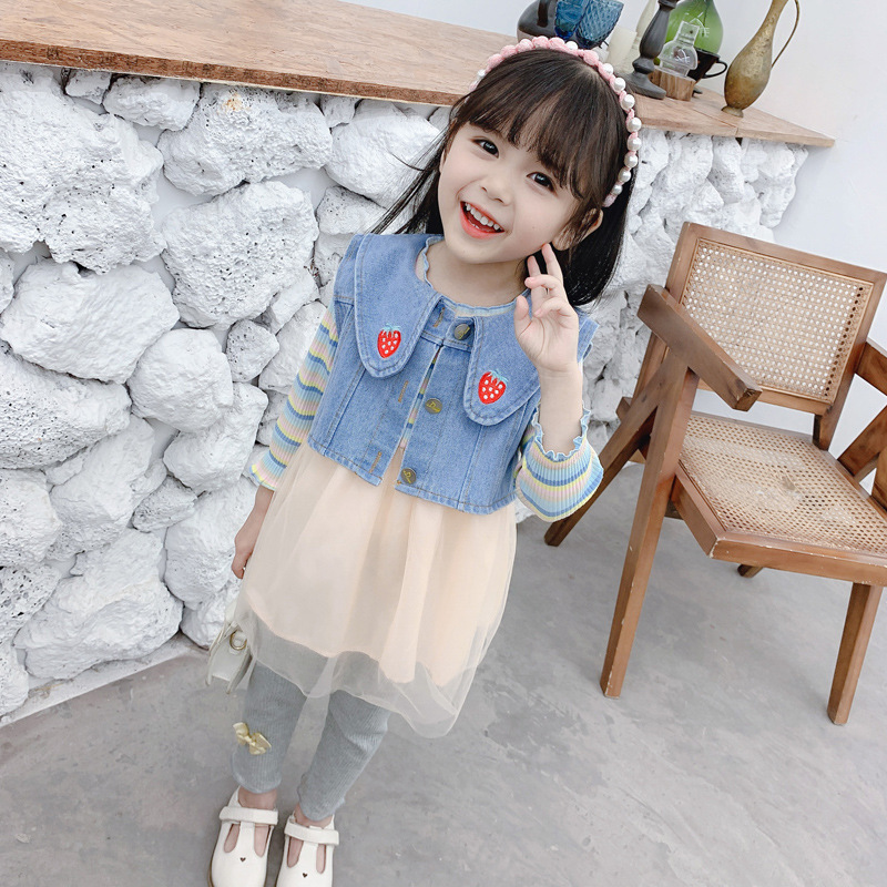 2021 quần áo nữ mùa xuân 0-4 tuổi gái mặc áo đẹp 3 mánh gái áo phủ kín bé nhỏ | BigBuy360 - bigbuy360.vn