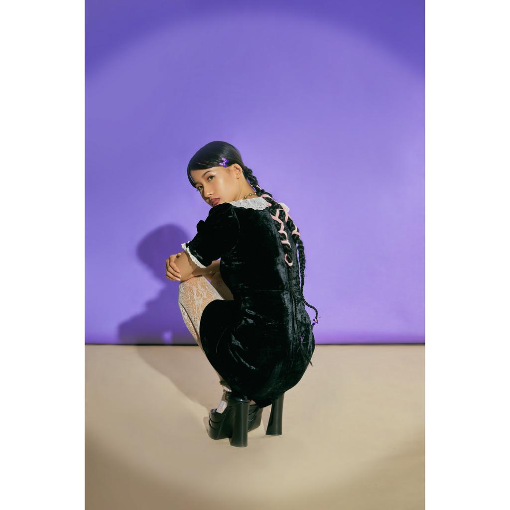 POUPEÉ DRESS - đầm nhung đen phối ren trắng