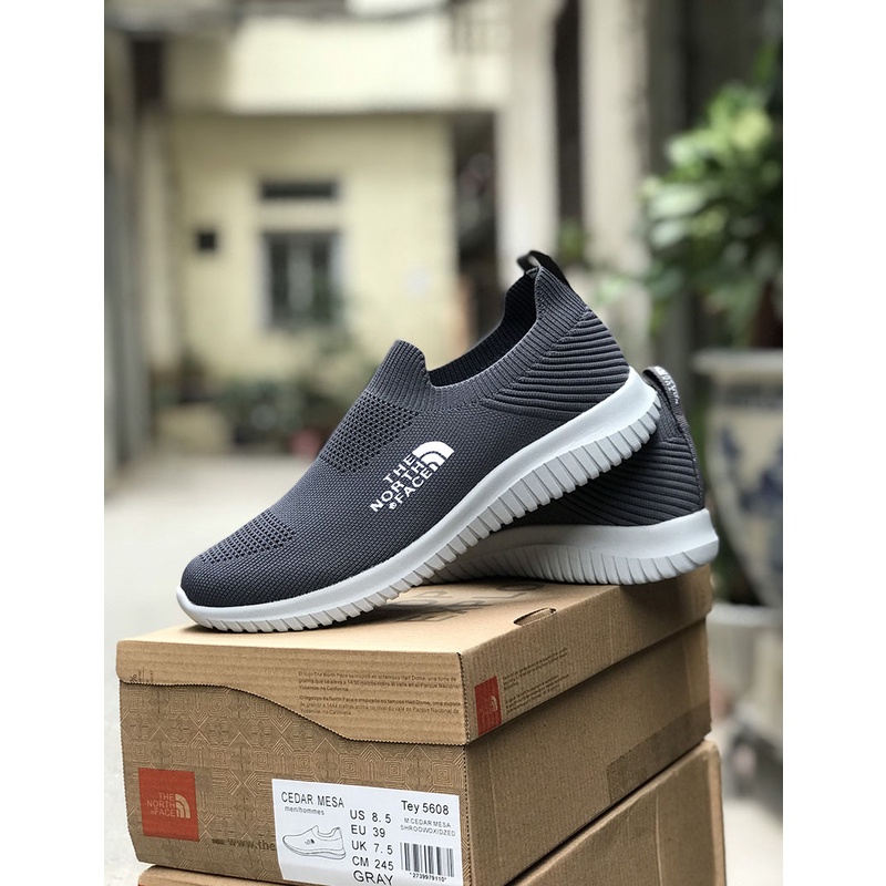 Giày lười slip-on của The Noth Face
