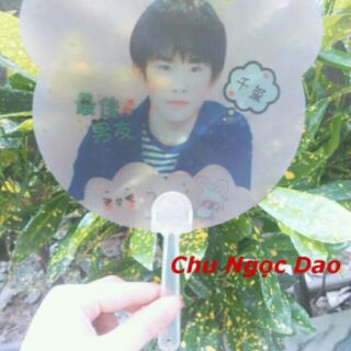 Quạt cầm  tay Tfboys. Bts