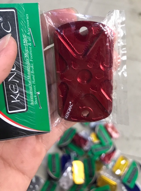 NẮP TAY DẦU CNC CHO VARIO 2018