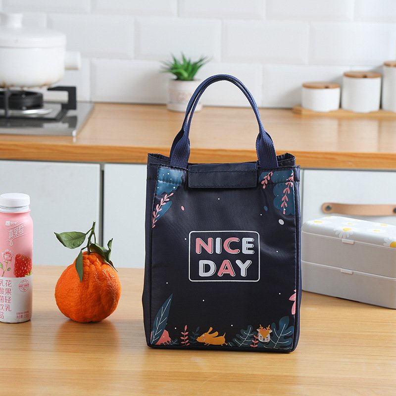 Túi đựng cơm NICE DAY với lớp giấy nhôm dày, vải Oxford giữ nhiệt nóng, lạnh hiệu quả