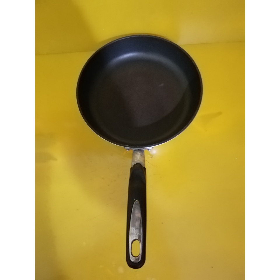 Chảo chống dính nội địa Nhật, size 26cm, cao 5cm (516), Dùng được bếp từ