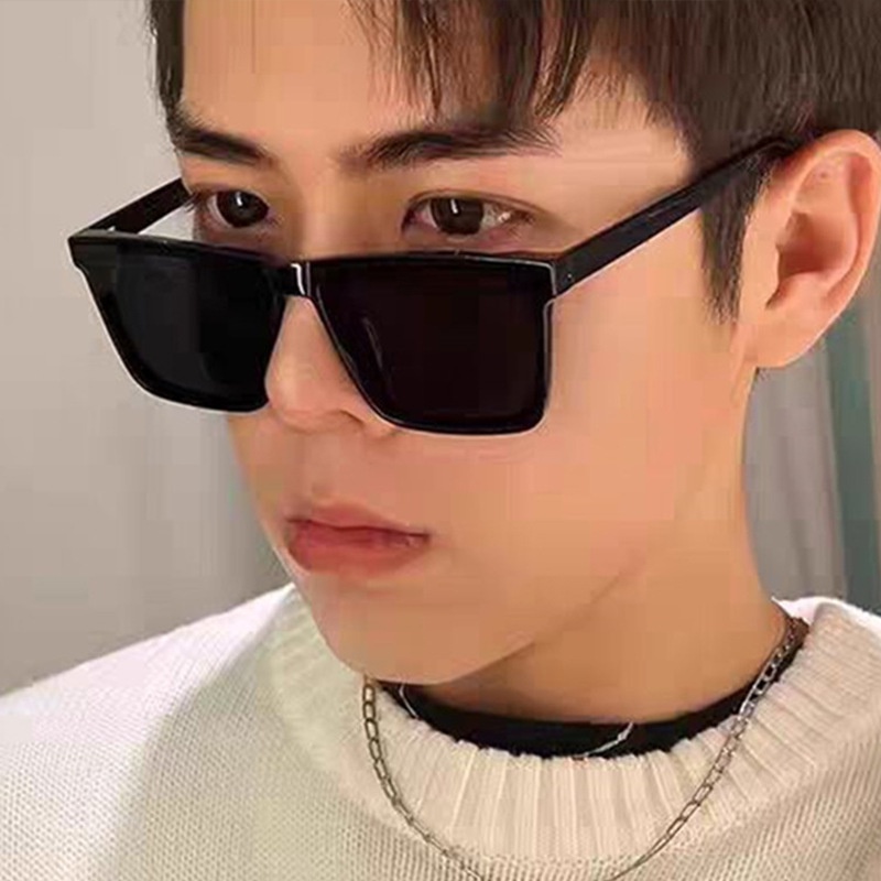 Kính Mát Gọng Vuông Độc Đáo Chống Tia uv400 Phong Cách Mới