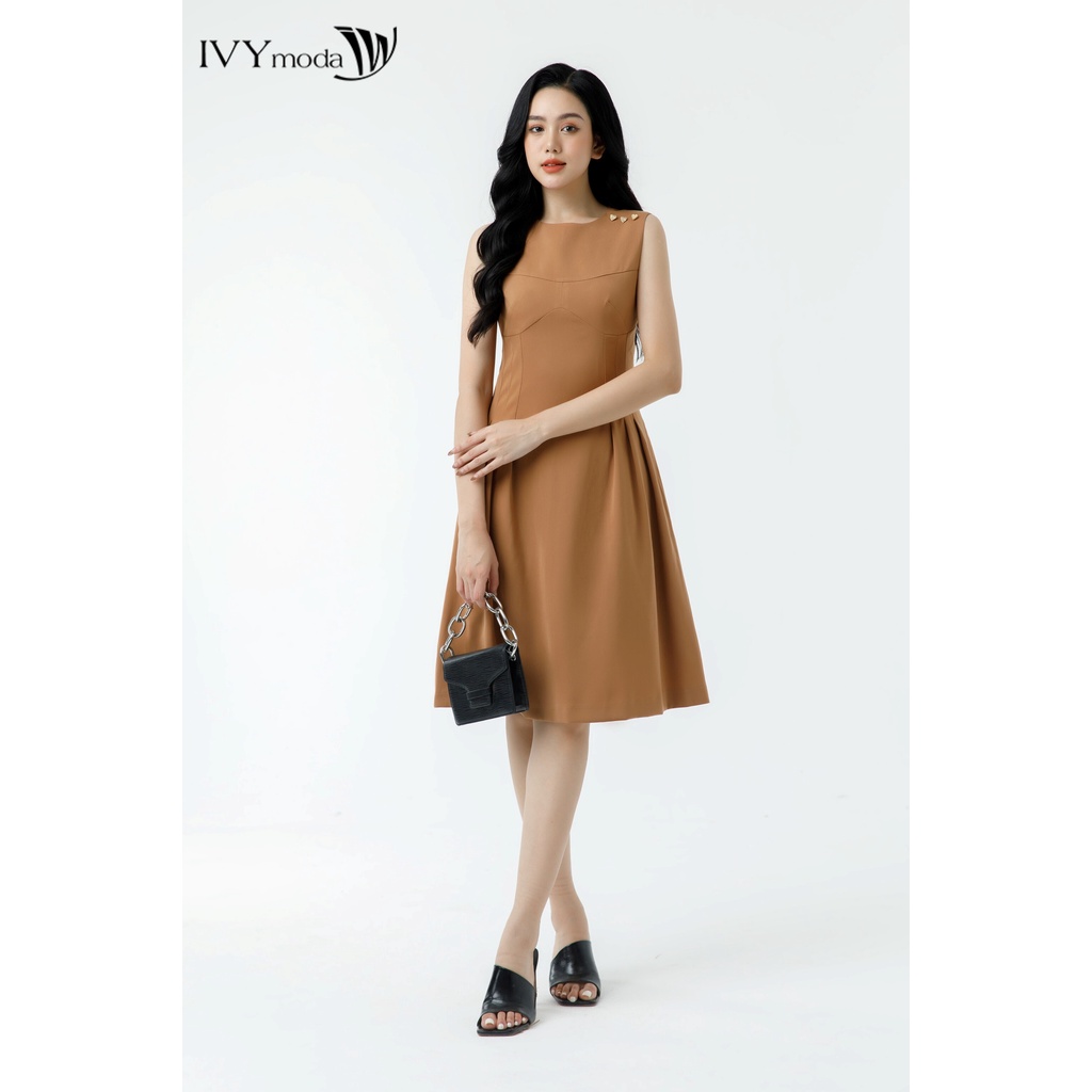 Đầm xòe vai phối phụ kiện IVY moda MS 41B9178