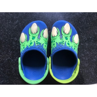 Giày Crocs cho bé 3-4 tuổi thanh lý