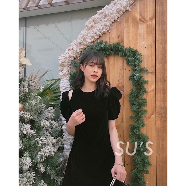 Váy nhung cổ tròn xẻ vai tay bồng V578 SUSTORE