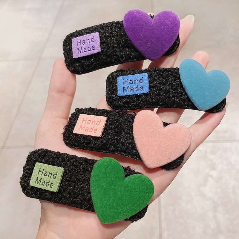 Kẹp tóc thiết kế hình trái tim mới