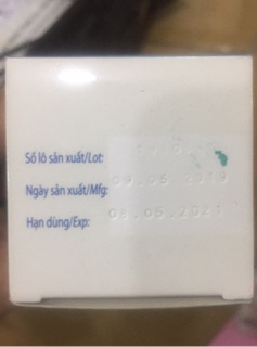 Sữa tắm Lactacyd BB em bé