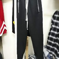 Siêu phẩm Track pants (sọc trắng/đỏ)