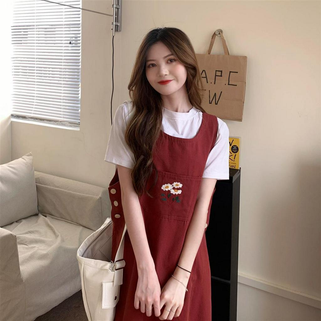 Set Áo Thun Ngắn Tay Thêu Họa Tiết Và Chân Váy Yếm Thời Trang Dành Cho Nữ