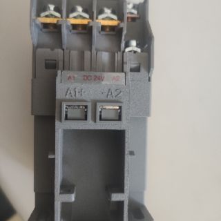 Khởi động từ MC-22b 24Vdc Ls Hàn Quốc