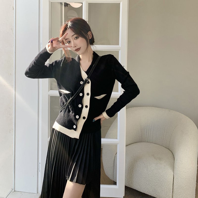 Chân váy xẻ midi xếp ly Emilyshop