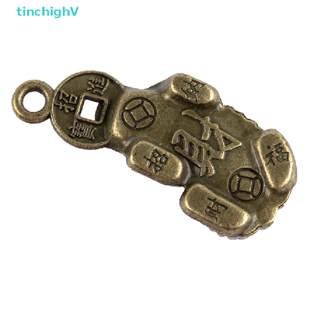 [TinchighV] Mặt Dây Chuyền Hình Pixiu May Mắn Bằng Đồng Thau Thủ Công Cổ Điển Có Móc Khóa Xe Hơi May Mắn [Mới]