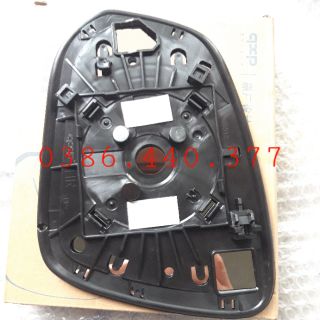 Mặt gương chiếu hậu Innova 14-17