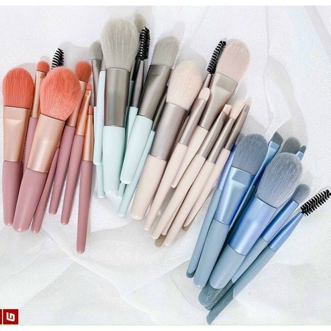 Bộ Cọ Trang điểm 8 Cây Tặng Kèm Túi Zip Vintage