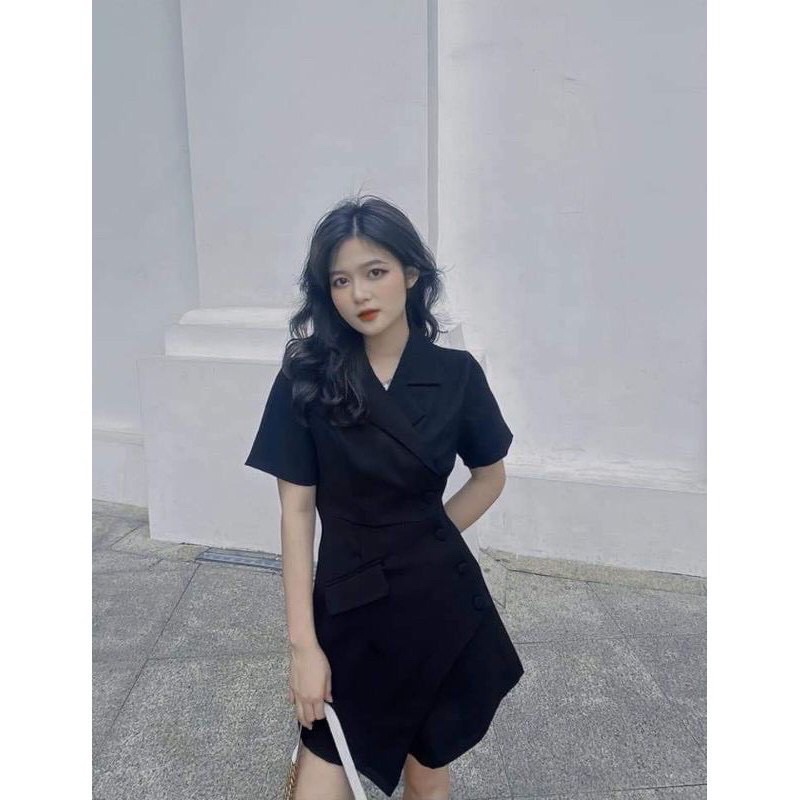 Đầm cổ vest vạt chéo nắp túi giả đính nút vải kaki dày - BETA DRESS