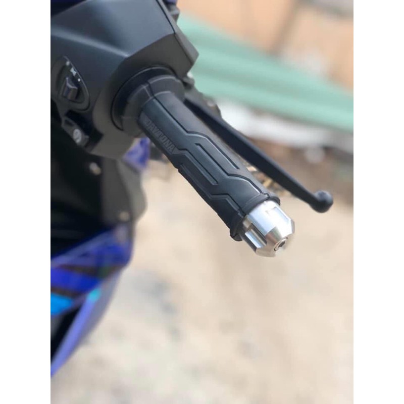 Gù Tay Lái INOX Đặc Gắn Cho Các Dòng Xe Máy