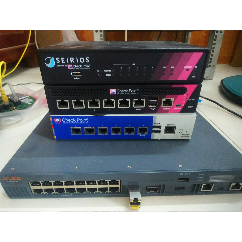 Router cân bằng tải checkpoint L-71