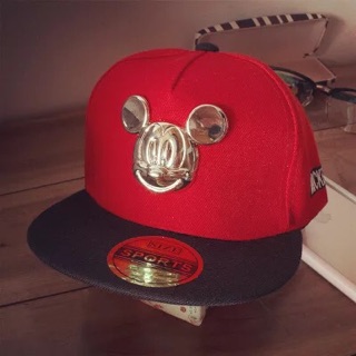 Mũ snapback mickey cho bé