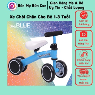Xe chòi chân cho bé 1 tuổi với 4 bánh cân bằng