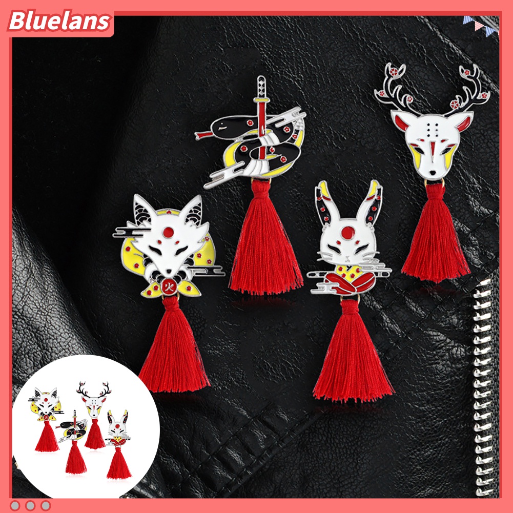 Ghim cài áo hình các vị thần của Nhật Bản phối tua rua trang trí