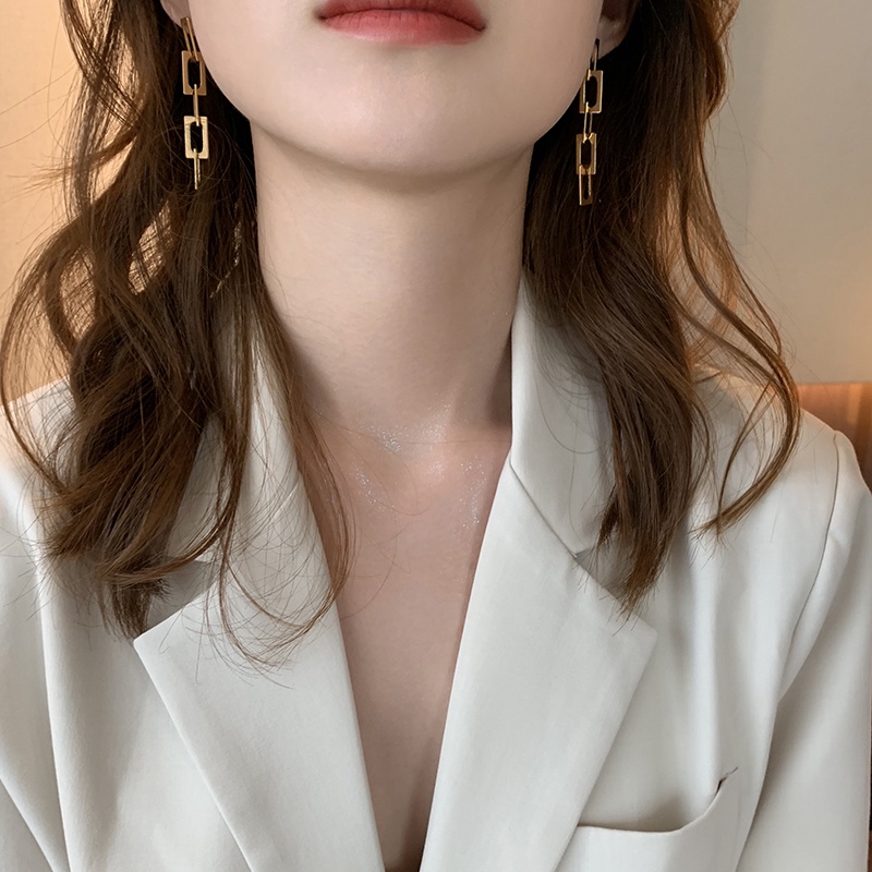 Bông Tai Dáng Dài Mặt Nhám Hình Vuông Phong Cách Punk Cá Tính Thời Trang Dành Cho Nữ 2022