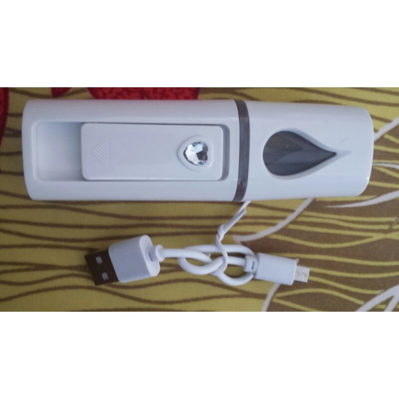 Máy phun suong nano mini