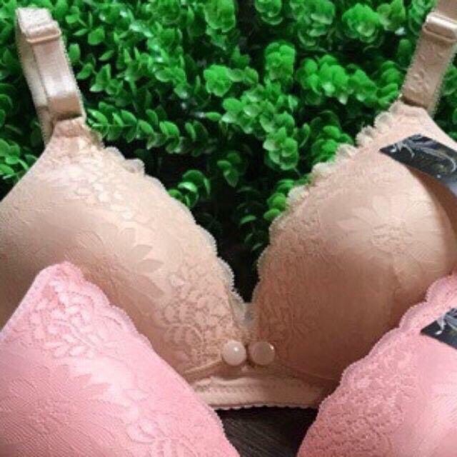(137) áo lót ,mở khuy ngực cho bé bú ,chất ren mềm mịn