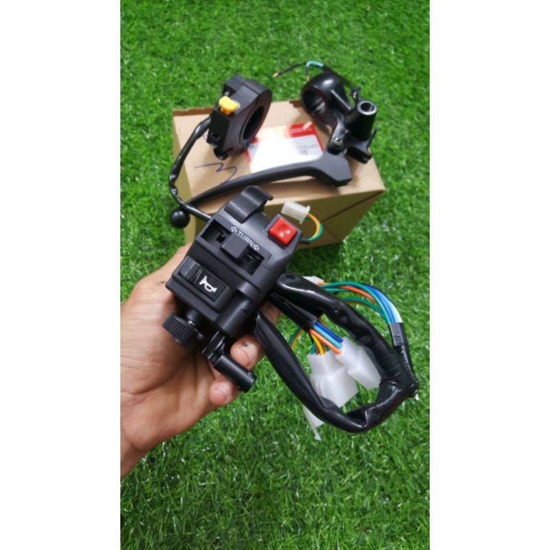 Cùm công tắc giả zin 1/1 dành cho các dòng wave thái 110 và wave alpha 2002 wave zx kèm tay thắng đầy đủ như hình