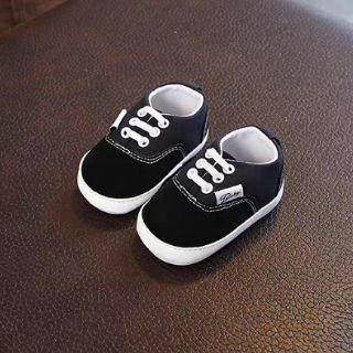 Giày bata tập đi màu đen cực chất cho bé trai