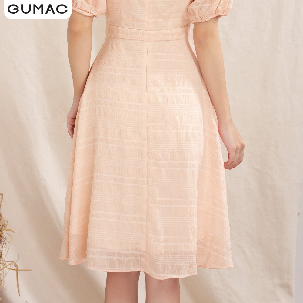 Đầm cổ V xếp bèo GUMAC DA1001 | BigBuy360 - bigbuy360.vn