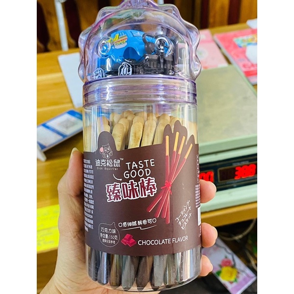 bánh que vị trà xanh / khoai môn / bánh số kèm đồ chơi