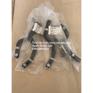 Ống cấp nước nóng vào giàn sưởi điều hòa Spark 2009 M200